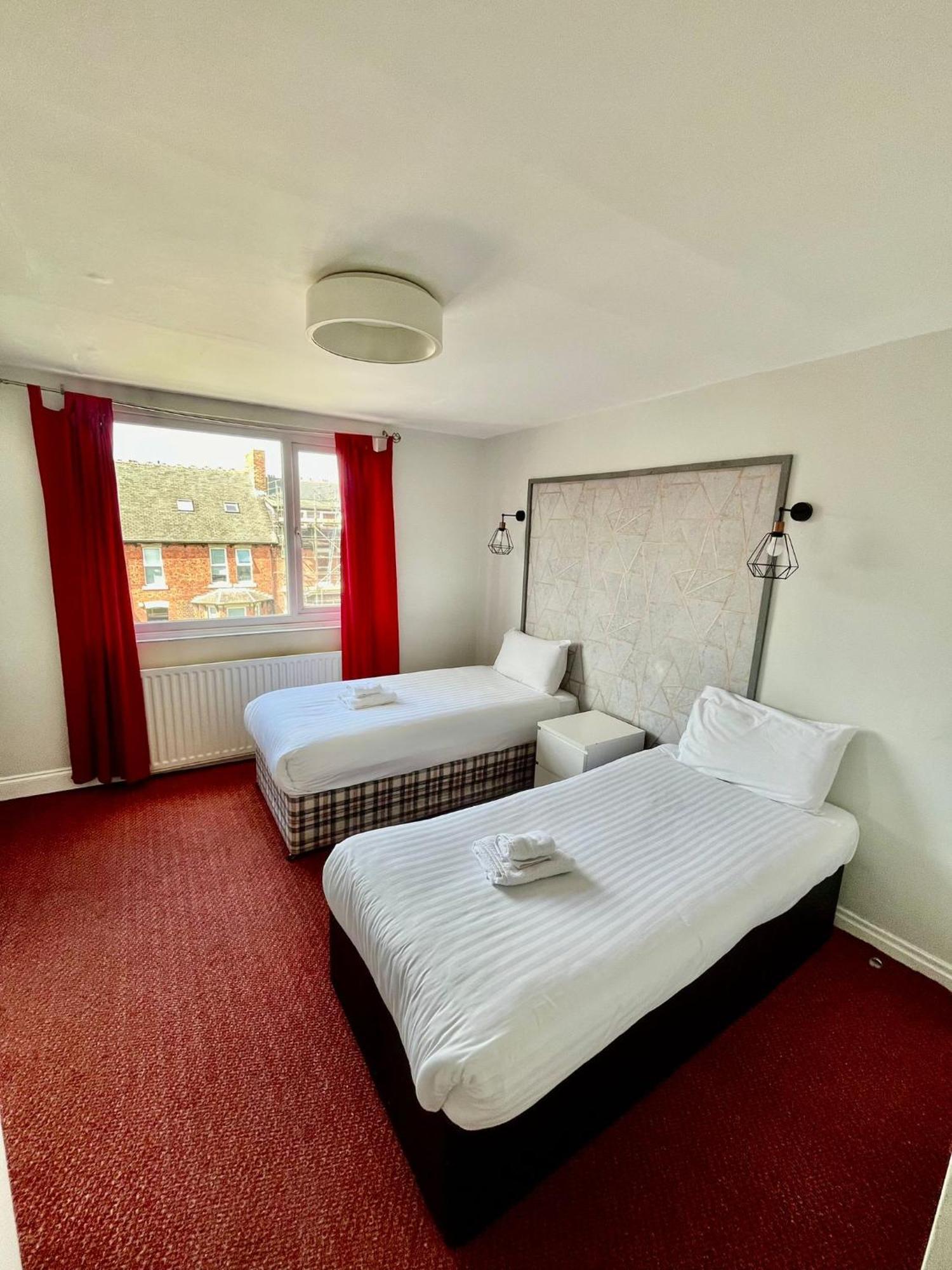 Whites Hotel Newcastle upon Tyne Exterior photo